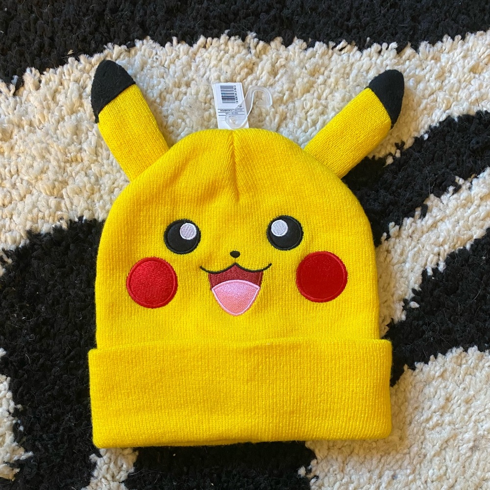 NWT Pikachu Pokémon beanie